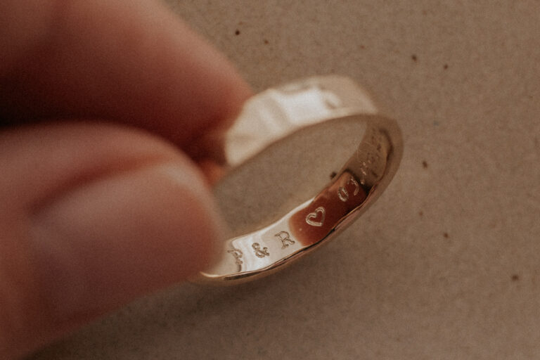 gold ring with engraving