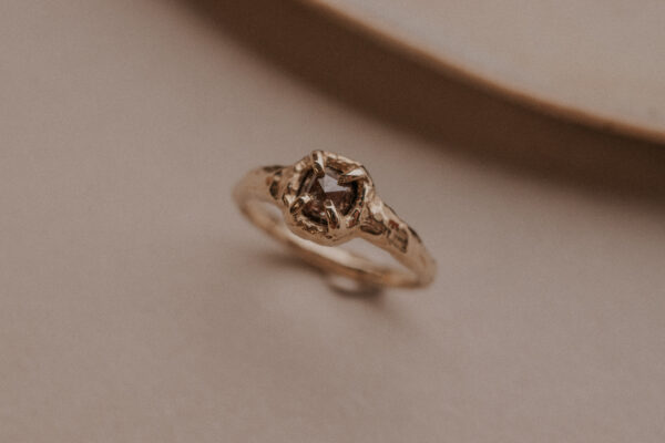 Molten Emerald Diamond Prong Ring - 9k Gold - Image 4
