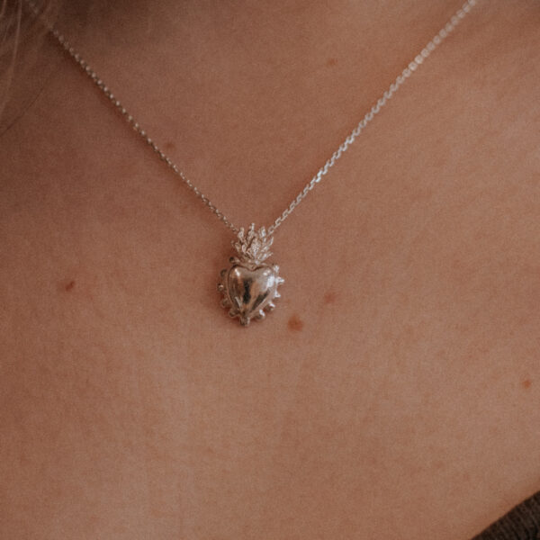 Sacred Heart Charm aan Facet ketting - Zilver